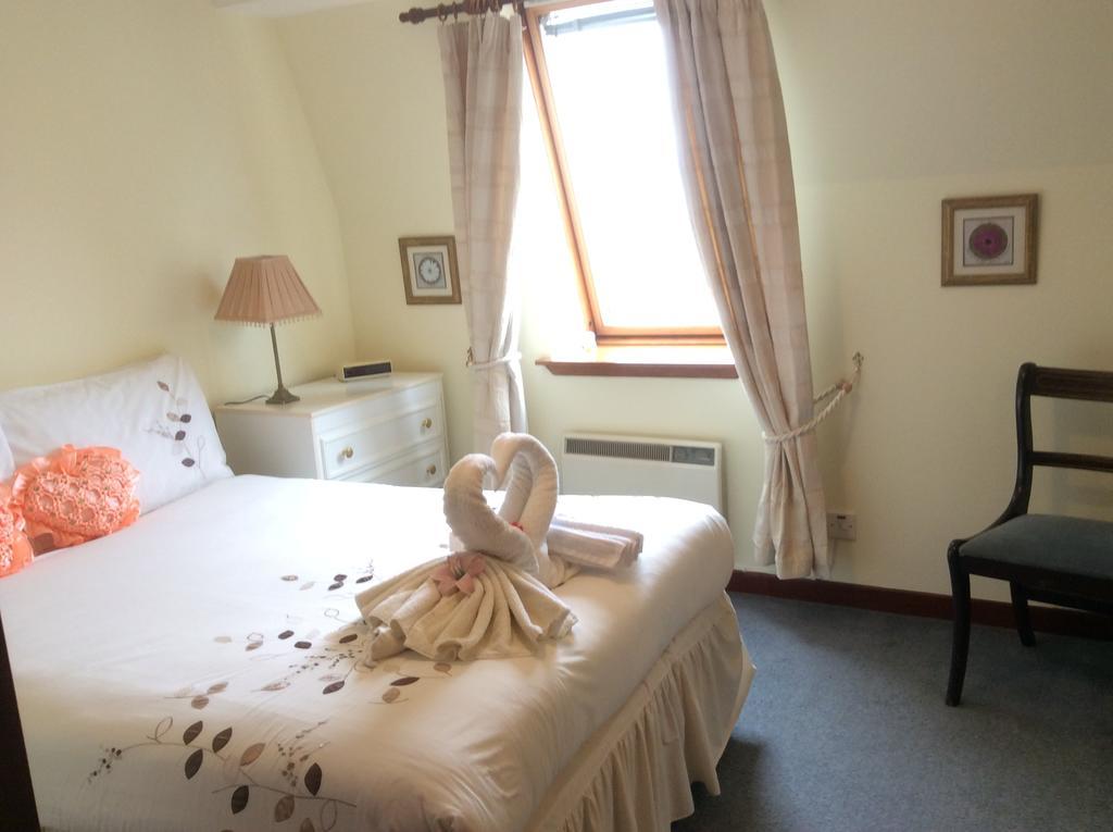 Connel Court Apartments Инвернес Екстериор снимка